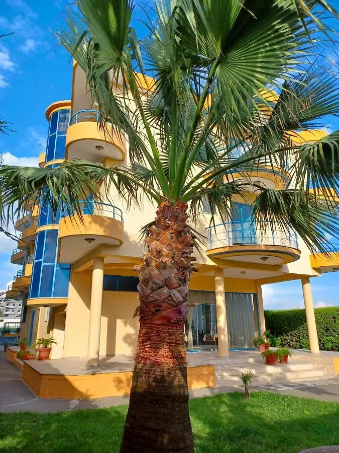 Aparthotel Eleart Golem